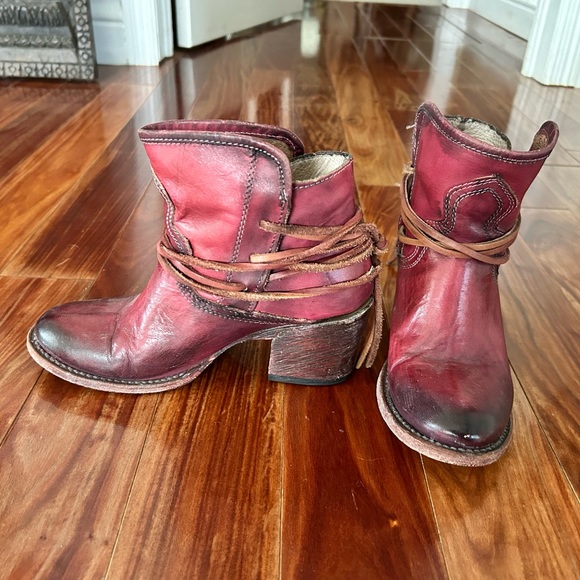 Freebird by Steven Casey Booties - Picture 2 of 4